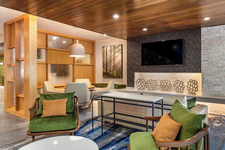 Fairfield Inn & Suites by Marriott Helen