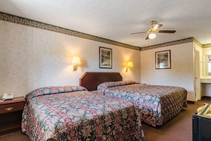 Room 22 of 43