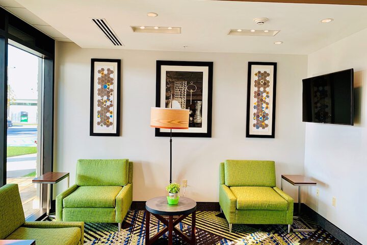 Hotel 2 of 49
