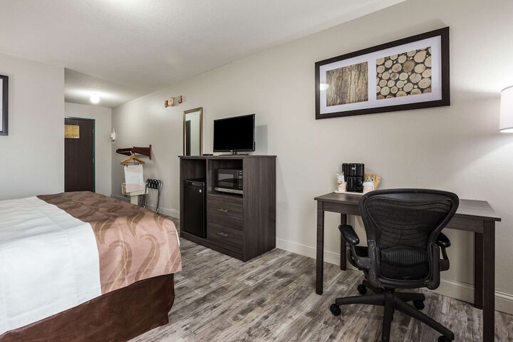 Room 14 of 35