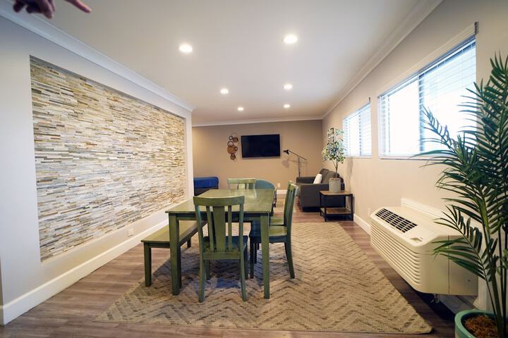Room 63 of 115