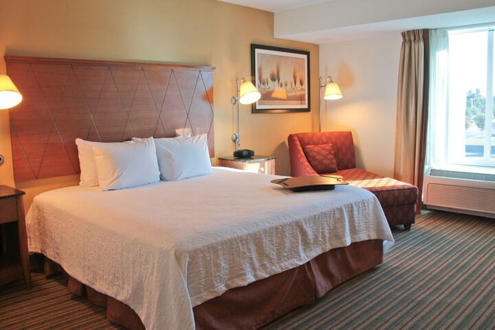 Room 12 of 35