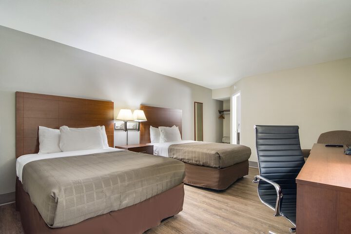Room 11 of 22