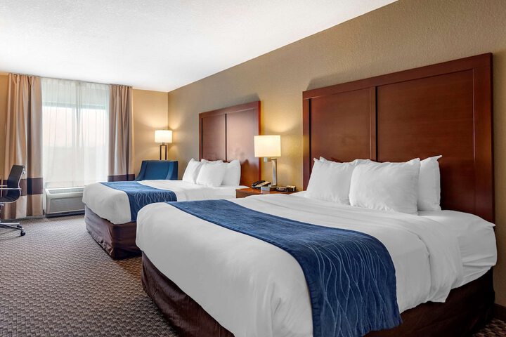 Comfort Inn & Suites Blue Ridge