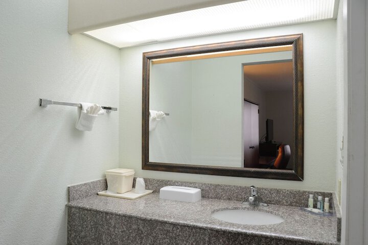 Quality Inn & Suites Covington