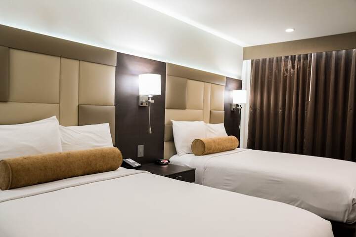 Room 27 of 44