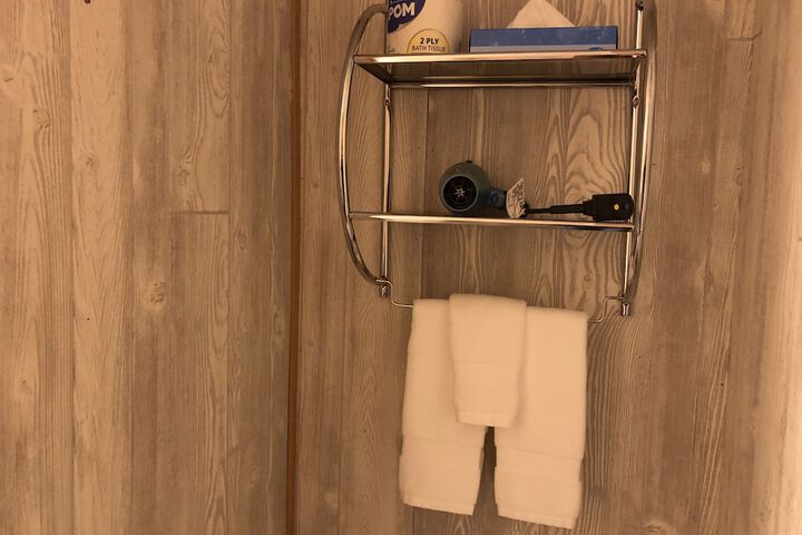 Room 212 of 259