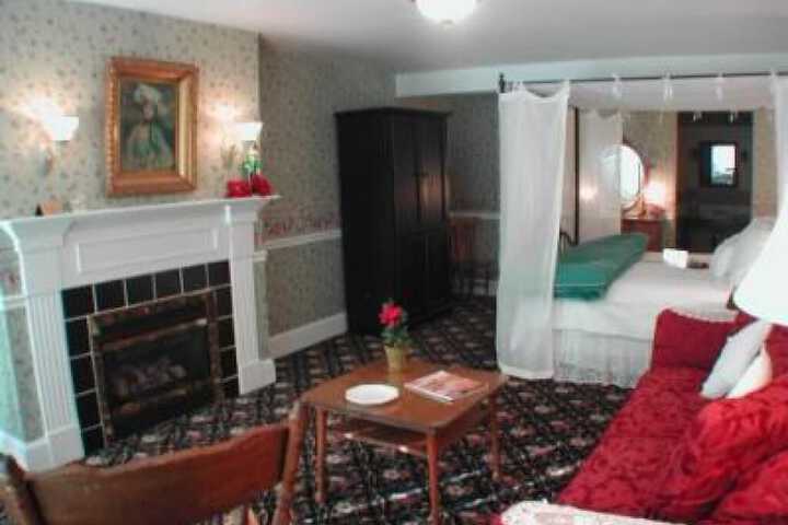 Room 58 of 84