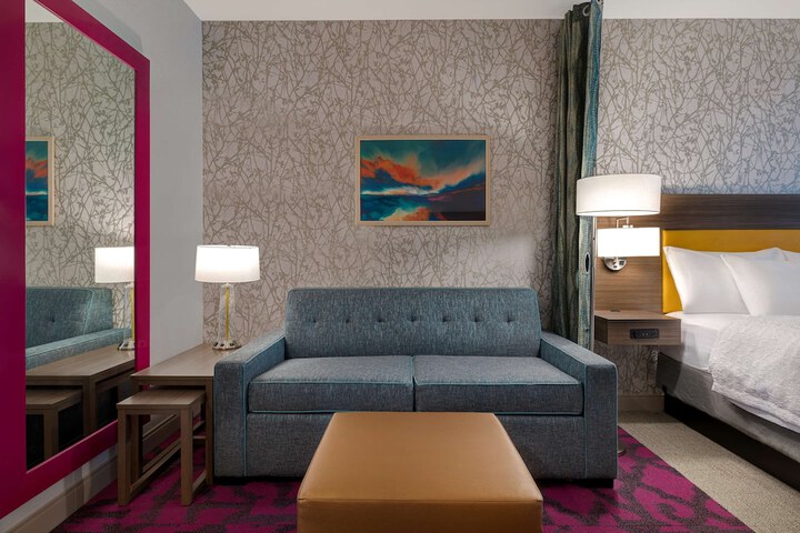 Room 22 of 53