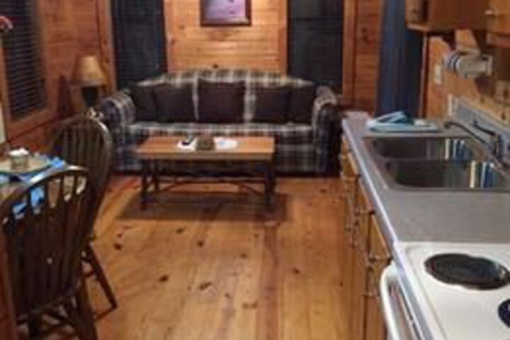 Riverside Log Cabins