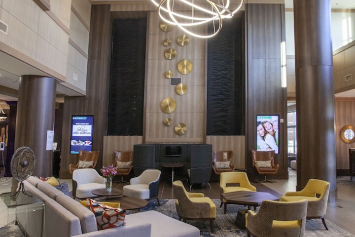 Crowne Plaza Shenandoah - Woodlands Area by IHG