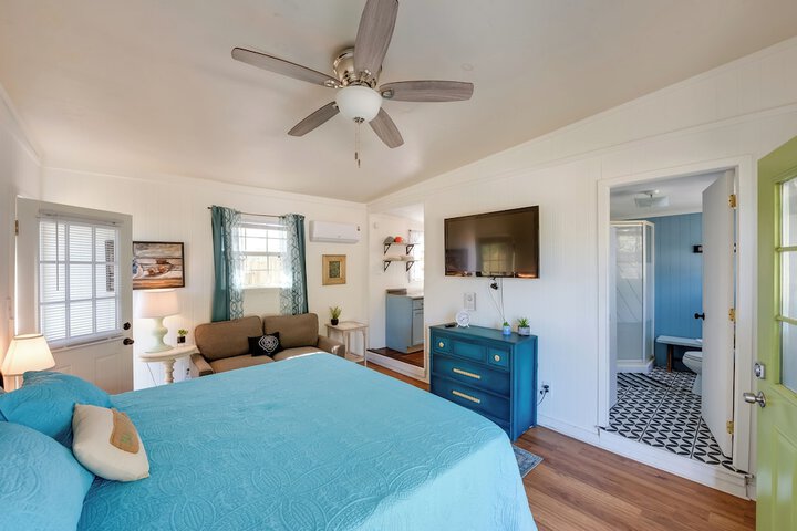 6 Mi to St. George Island: Cozy Gulf Coast Retreat!