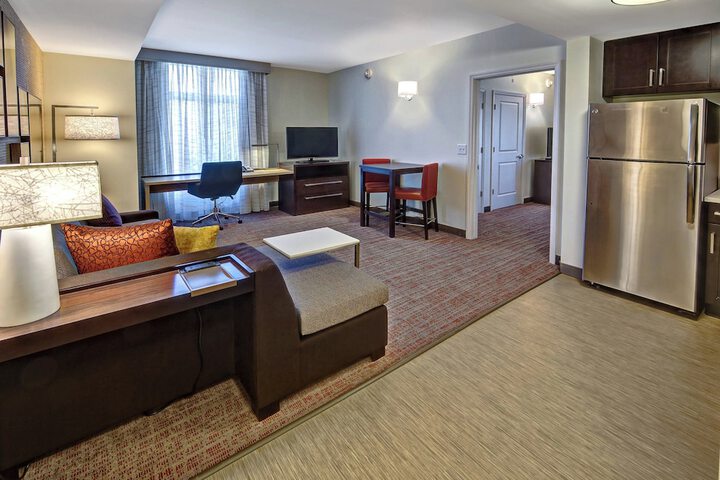 Room 14 of 30