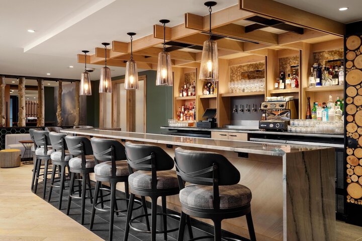 Hotel Alpenrock Breckenridge Curio Collection by Hilton