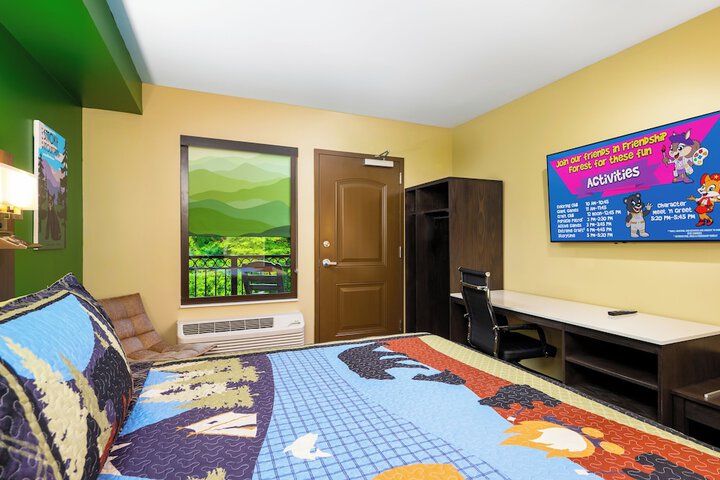 Country Cascades Waterpark Resort