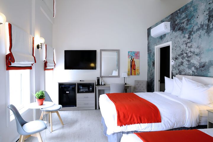 Room 35 of 52