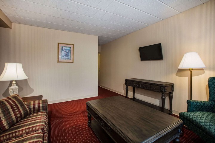 Room 19 of 31