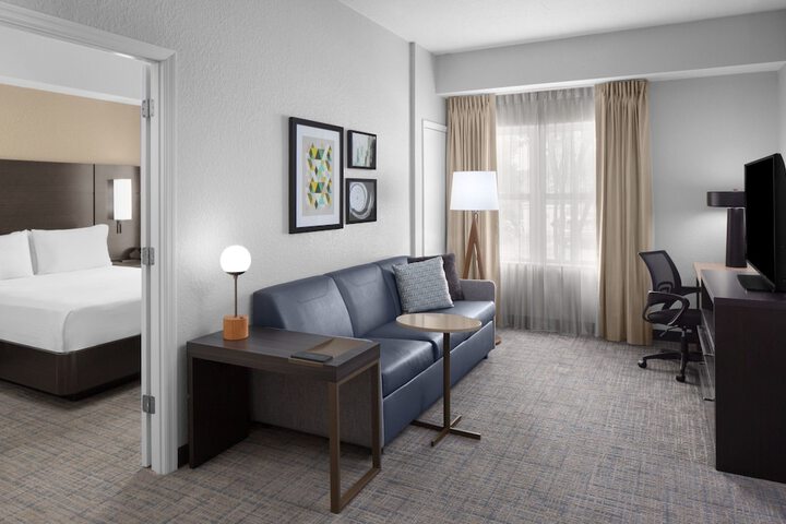 Room 33 of 44