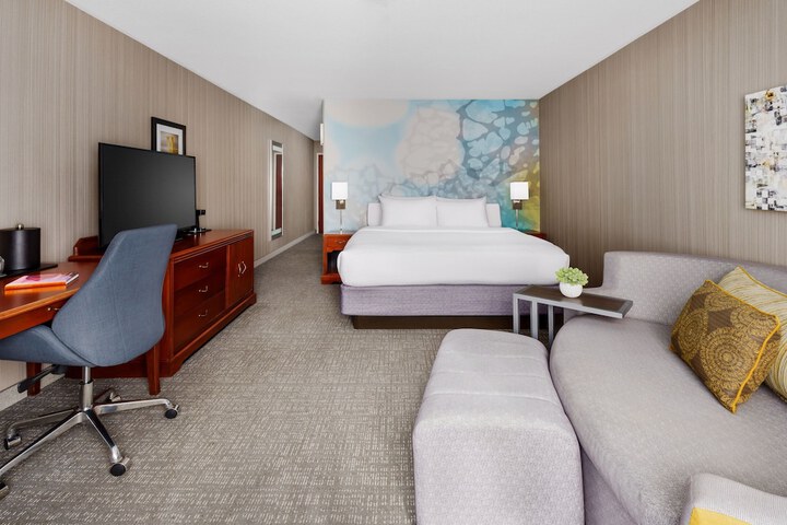 Room 30 of 55