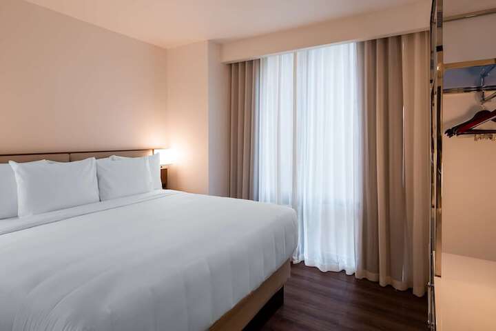 Room 7 of 21