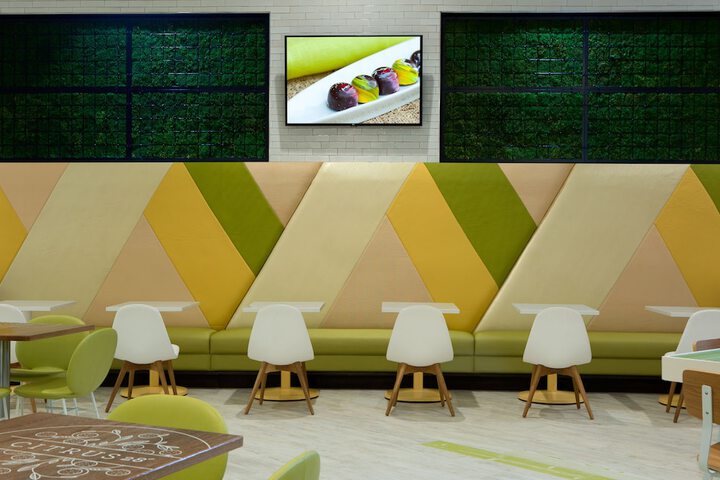 Hotel Interior 21 of 80