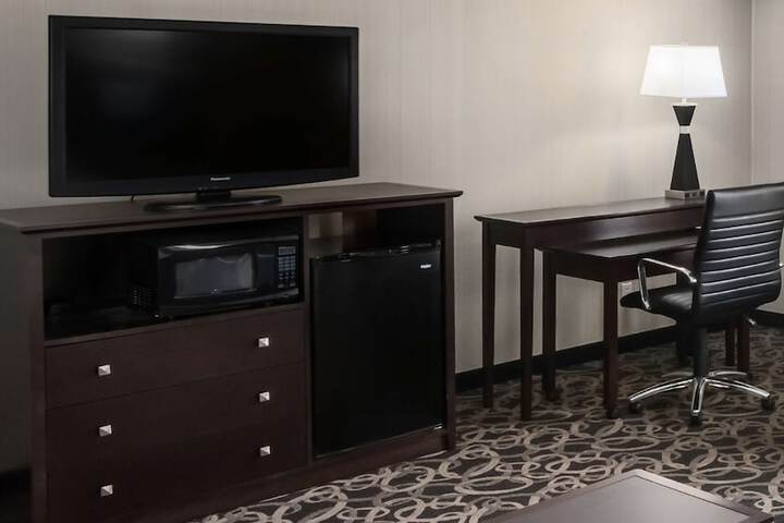Room 18 of 30