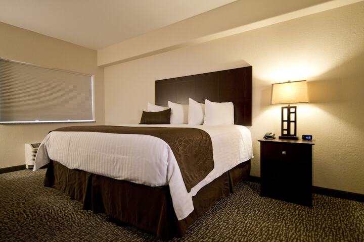 Room 30 of 41