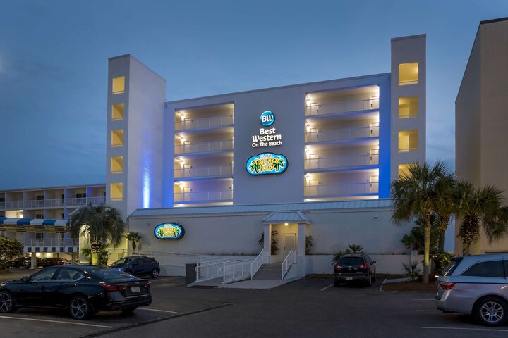 Hotel 3 of 43