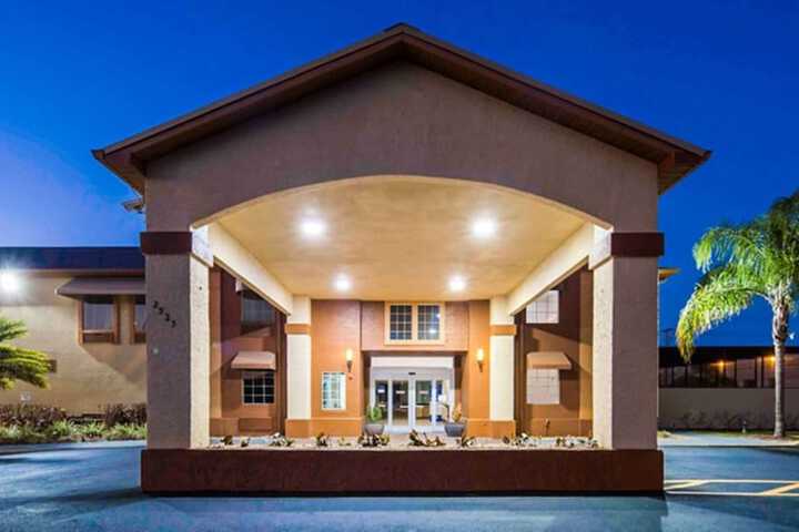 Best Western Mulberry Hotel