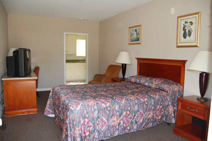 Room 18 of 46