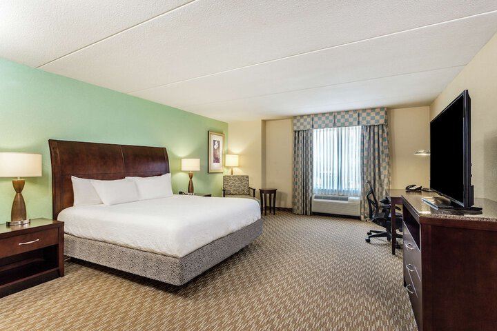 Room 18 of 41