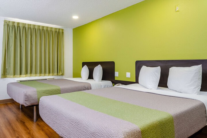 Room 15 of 21