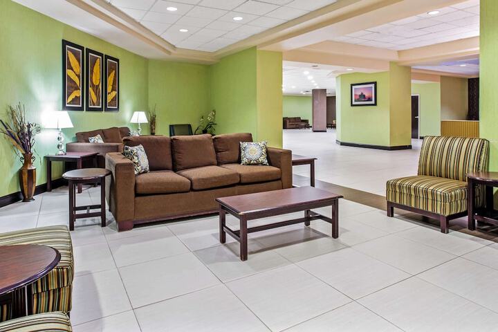 Hotel Interior 14 of 45