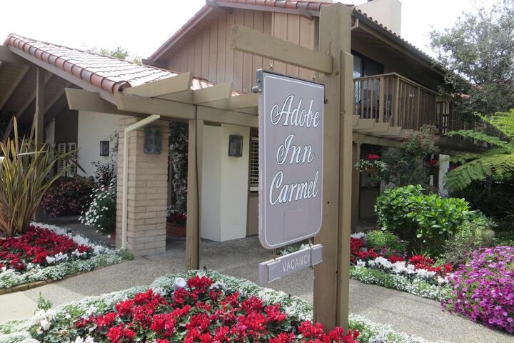 Hotel 2 of 55