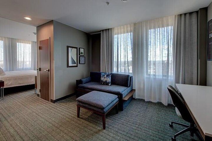 Threefoot Hotel Meridian, a Tribute Portfolio Hotel
