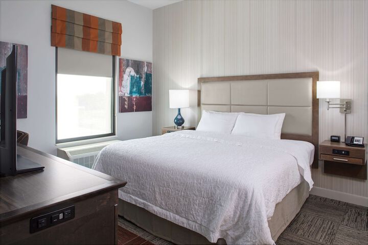 Room 16 of 31