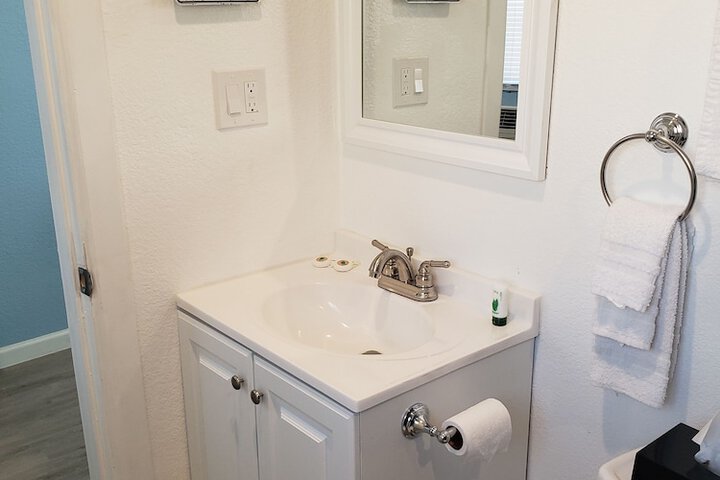 Room 32 of 52