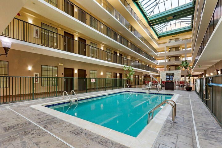 Pool 5 of 40