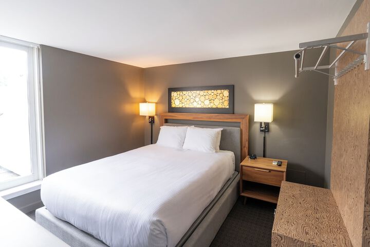 Adara Hotel