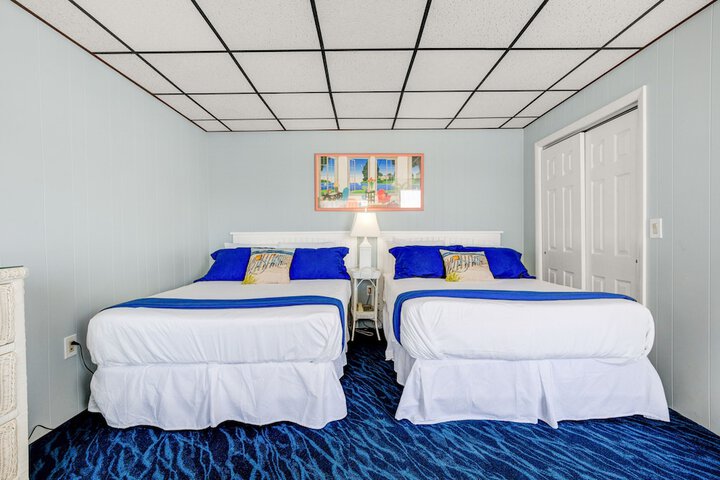Surf City Hotel