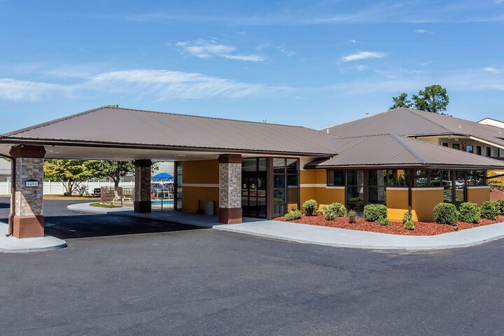 Hotel 4 of 44