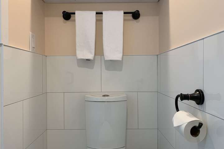 Room 16 of 21
