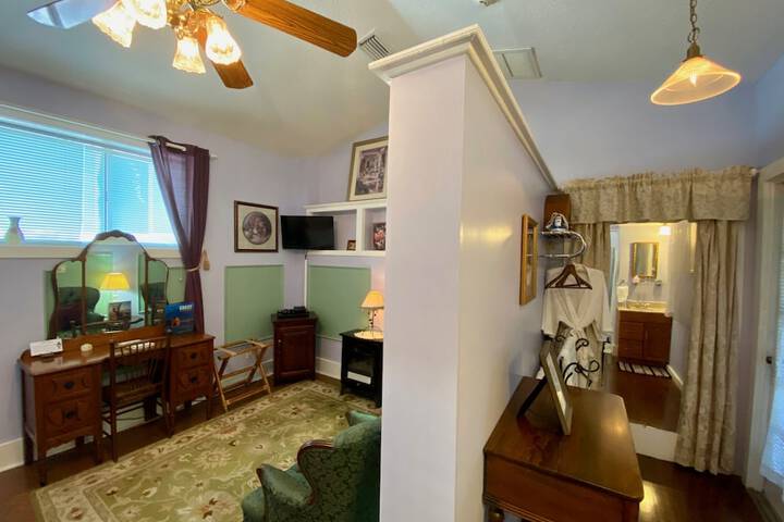 Room 29 of 47