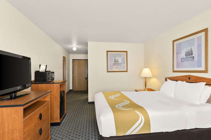 Room 38 of 47