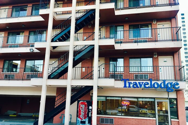 Travelodge by Wyndham Reno Downtown