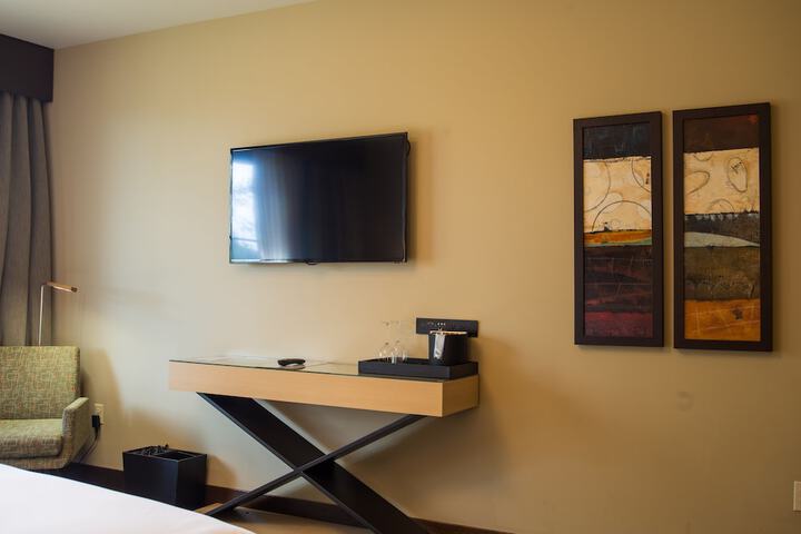 Room 43 of 81