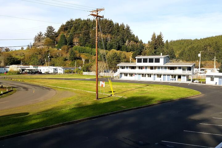 Hotel View 37 of 43