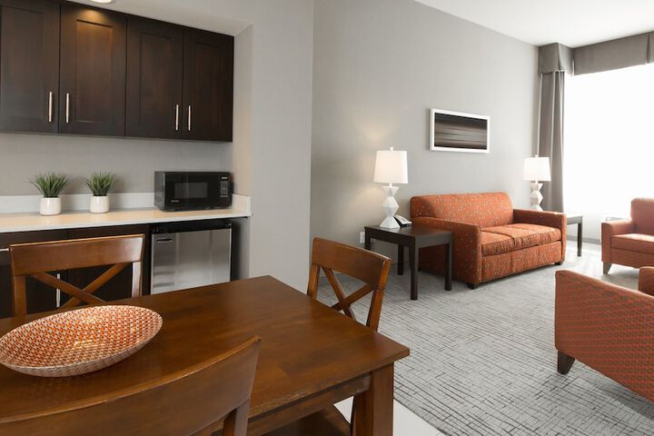 Holiday Inn Hotel & Suites Davenport by IHG