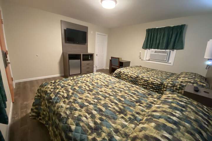 Room 11 of 15