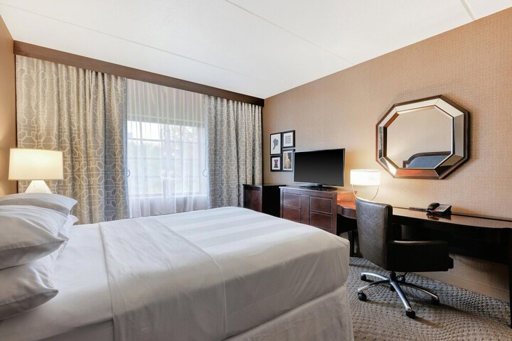 Room 13 of 46